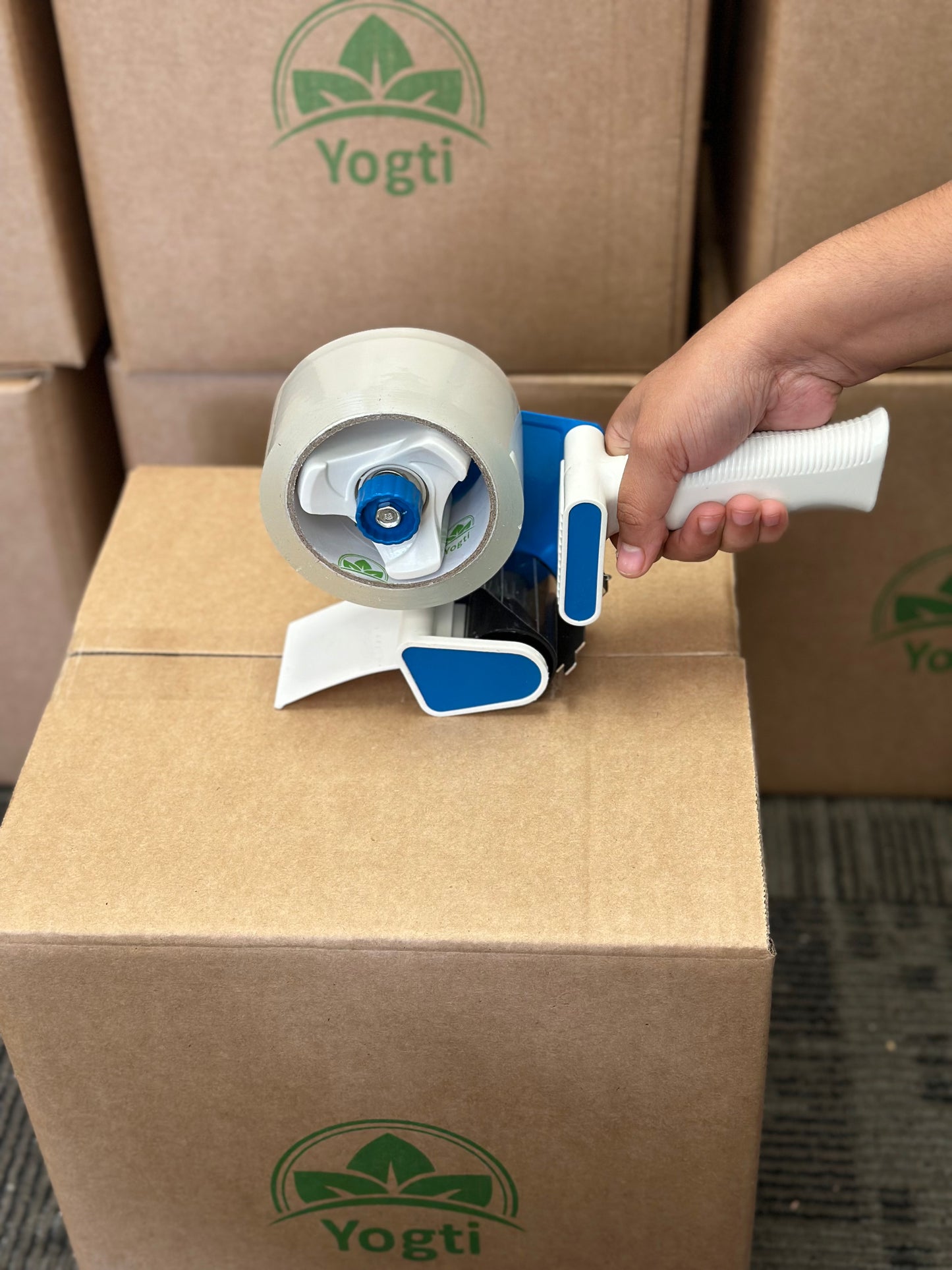 Yogti Packaging Tape Dispenser Gun with a 50 M tape roll